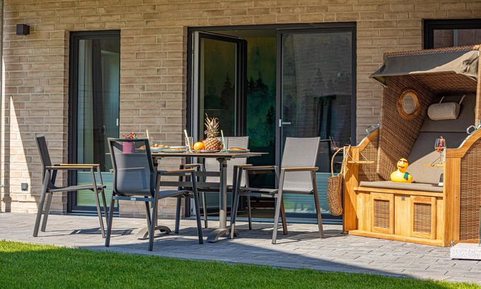 Schleswig Apartment | Wiking-koje 2 - Terrasse, 3 Schlafzimmer, Strandkorb, Grill