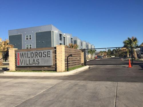 Brownsville Apartment | Wildrose Villas