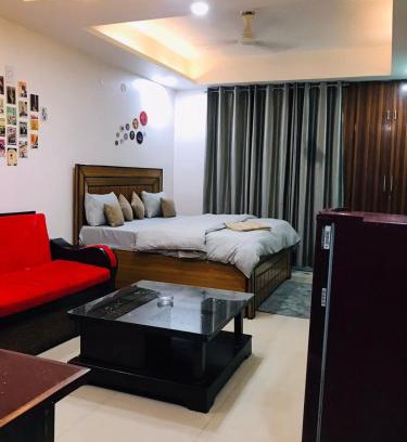 Bullawala Apartment | Wildwood Retreat Studios