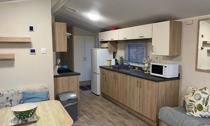 Crowle Other | Willow Lodge