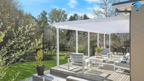 Burradoo House | Windermere