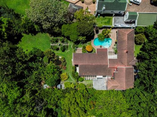 Constantia House | WinOne at Constantia