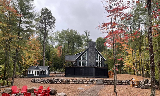 Madawaska Valley Cottage | Winter Lake House on Bark Lake-Direct Access to RAP Trail! A Blast in Summer!