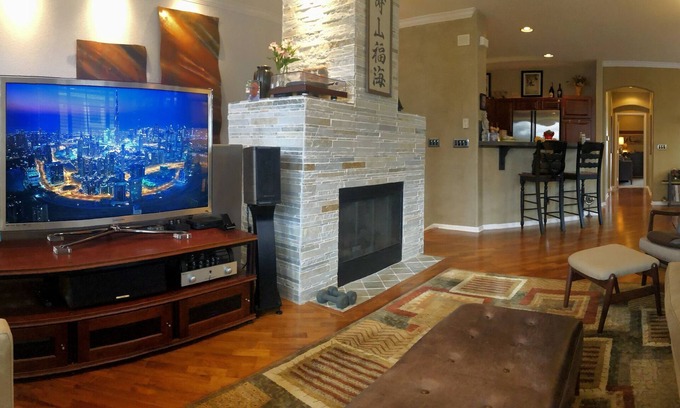 Westridge House | Winter/Spring Townhouse in Highlands Ranch Colorado