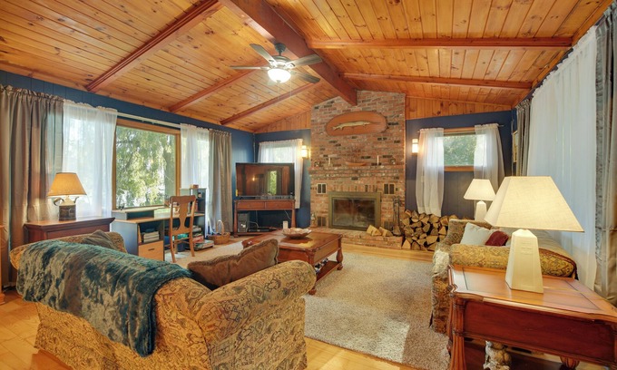 North Hero House | Winter Wonderland: Waterfront Lake Champlain Home