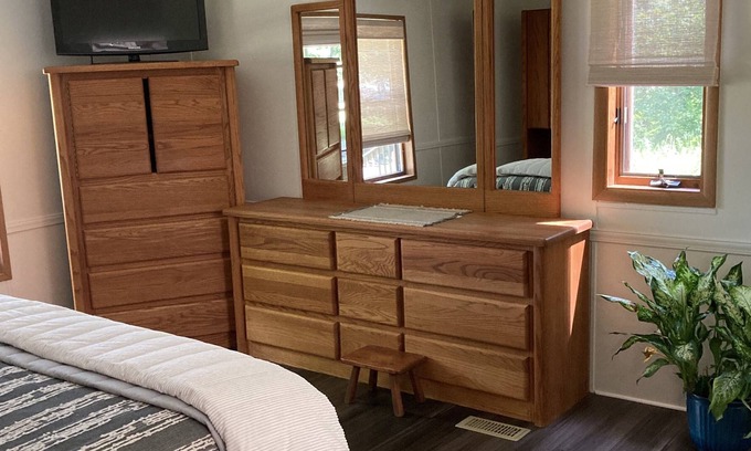 South Cairo House | Winter Woodhouse Escape in the Catskills!