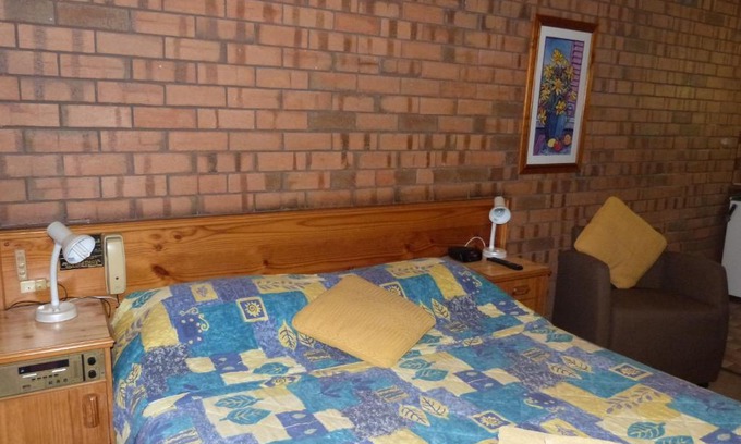 Victor Harbor Hotel | Wintersun Motel