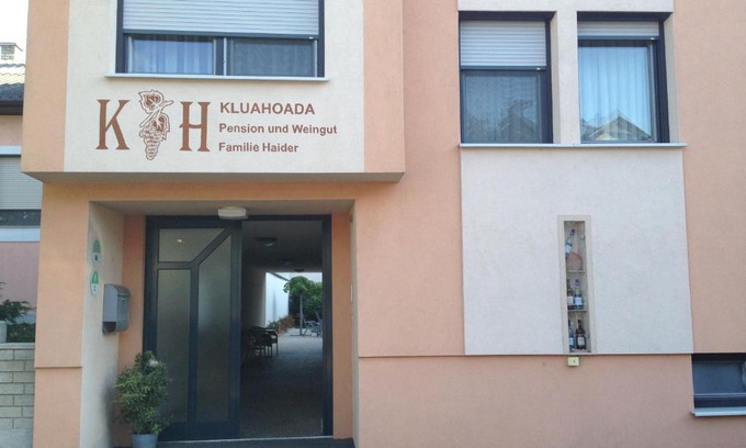 Illmitz House | Winzerhof Klua Hoada