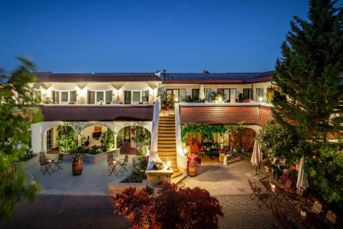 Morbisch am See Hotel | Winzerhof Schindler