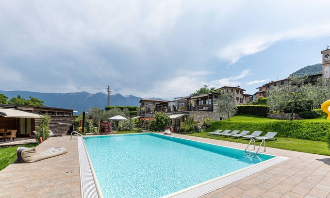 Tremosine Apartment | With panoramic views in the hills – Apartment GeoResort A2