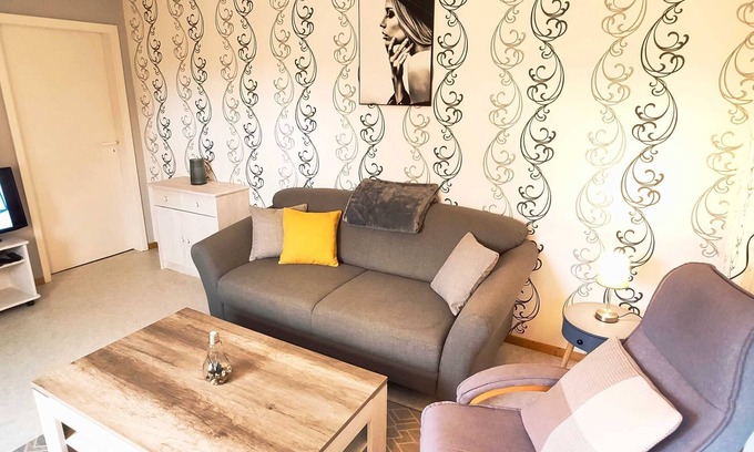 Dornumergrode Apartment | Wohnung Ost - Gästehaus Zur Alten Post