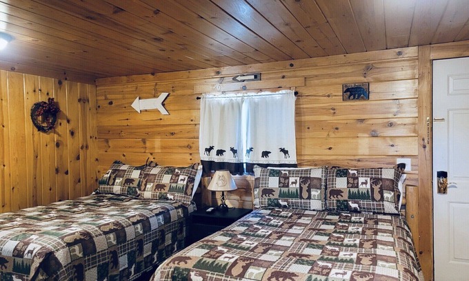 Wellston Hotel | Wolf Den at The Black Bear Inn! Satellite, WiFi, Near River & Hiking Trails!