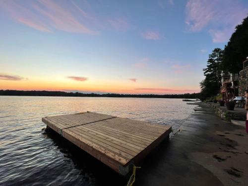 Wollaston Villa | Wollaston Castle