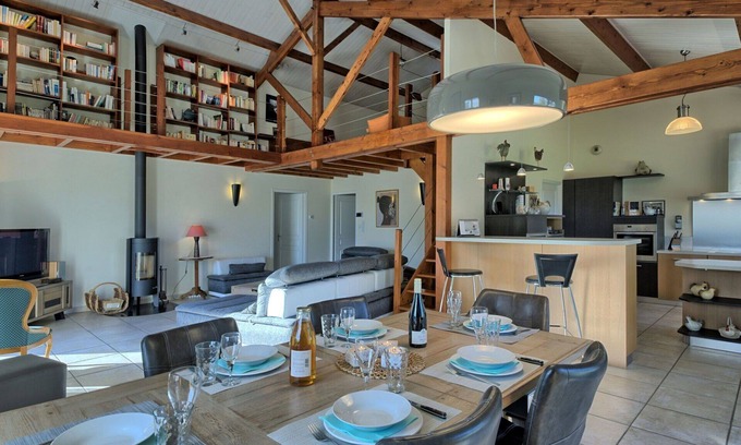 Saint-Hilaire-de-Riez House | Wonderful private villa for 6 people with WIFI, TV, terrace and parking