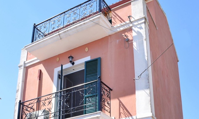 Melikia House | Wonderful 5-6 people maisonette with splendid view of Lefkimmi river in Corfu