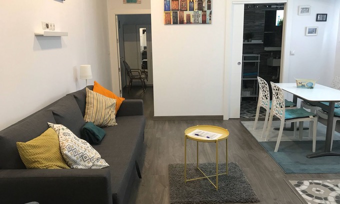 Carretera de Cadiz Apartment | Wonderful apartment in Malaga capital 50 meters from the beach, full equip