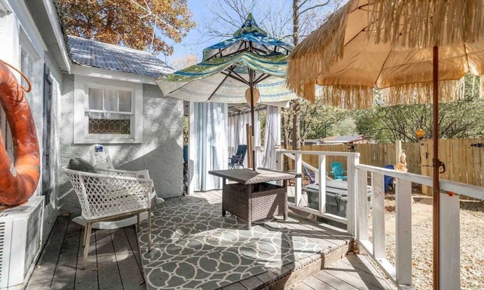 Hot Springs Cottage | Wonderful Hot Tub, Entire Cottage, Gated Privacy, Lakeview!