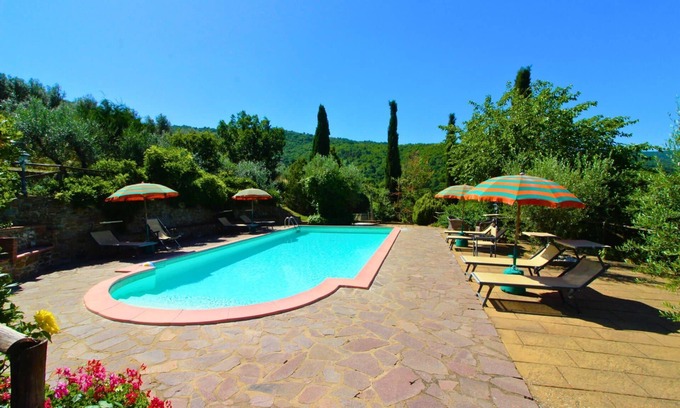 Polvano Villa | Wonderful private villa for 4 guests with A/C, private pool, WIFI and TV, close to Cortona