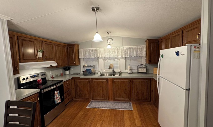 Schuyler Falls House | Wonderful mobile home in Schuyler Falls. Close to Lake Placid and Whiteface Mtn