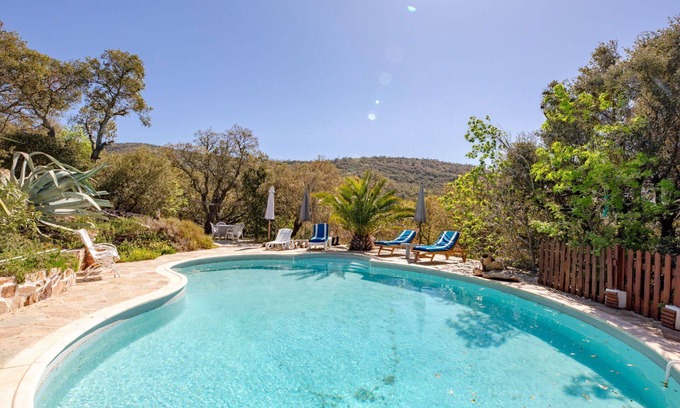 La Garde-Freinet House | Wonderful private villa with WIFI, private pool, TV, terrace, pets allowed and panoramic view