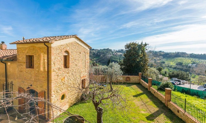 Montescudaio House | Wonderful private villa for 3 people with A/C, WIFI, patio and panoramic view