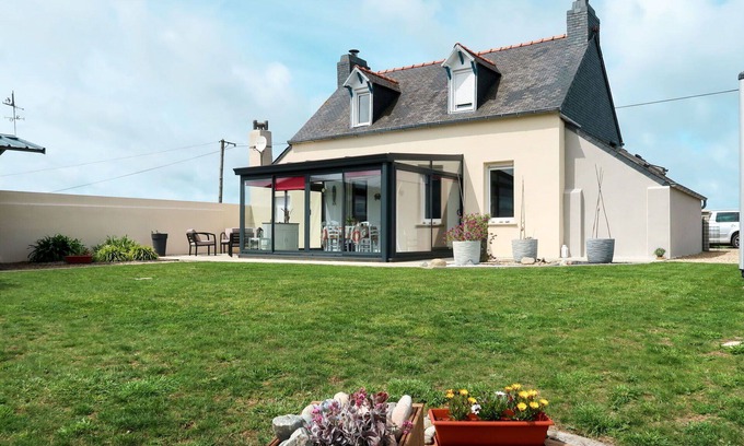 Pleubian House | Wonderful private villa for 4 people with WIFI, TV, terrace and pets allowed