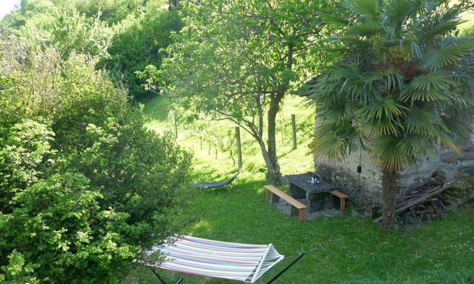 Semione House | Wonderful private villa for 6 guests with WIFI, TV and patio