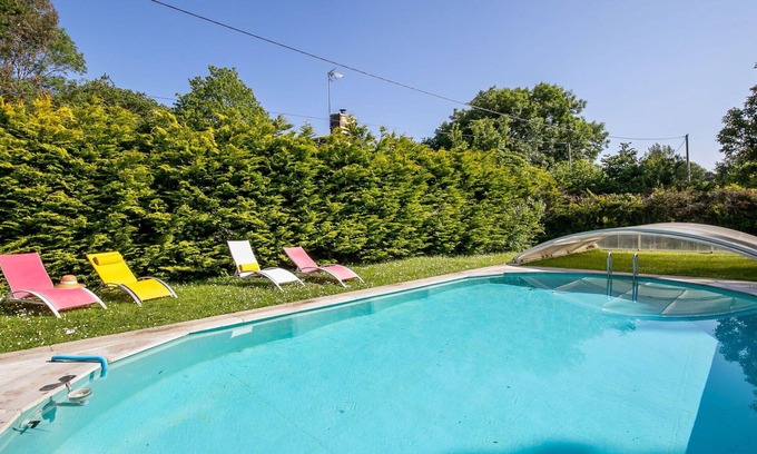Ploumilliau House | Wonderful private villa for 10 people with private pool, WIFI, TV, terrace, pets allowed and par.