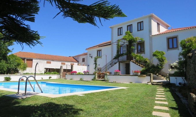 Rates Villa | Wonderful private villa for 10 guests with private pool, WIFI, A/C, TV, terrace and parking