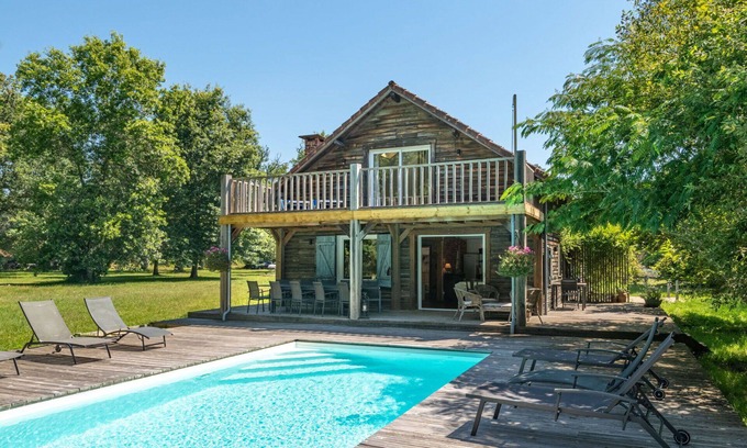 Saint-Julien-en-Born House | Wonderful private villa for 12 guests with WIFI, private pool, terrace, pets allowed and parking