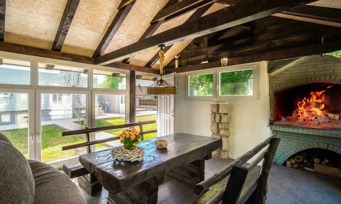 Piroviste House | Wonderful private villa for 8 people with A/C, hot tub, WIFI, private pool, TV and parking