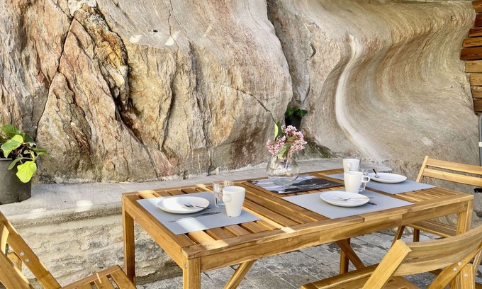 Dervio House | Wonderful private villa for 8 guests with A/C, private pool, WIFI, TV, terrace and parking