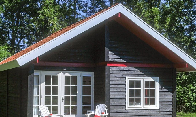 De Veenhoop House | Wonderful private villa for 4 people with WIFI, TV, terrace, pets allowed and parking
