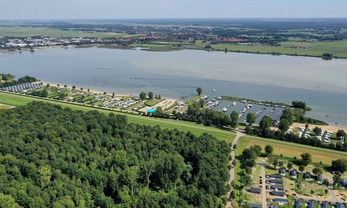 Biddinghuizen House | Wonderful private villa for 6 guests with WIFI, pool, TV and terrace