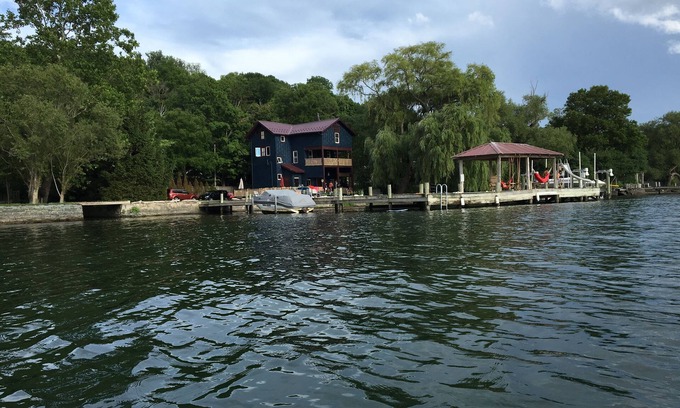 Ithaca House | Wonderful Rustic Lake House On Cayuga Lake only 2.5 Miles From Downtown Ithaca!
