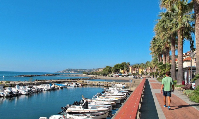 Riva Ligure House | Wonderful villa for 7 people with WIFI, TV and balcony