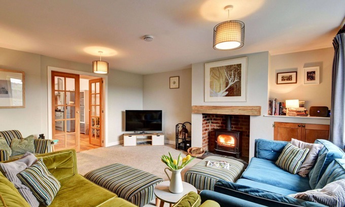 Summerbridge House | Wonderful villa for 8 guests with WIFI