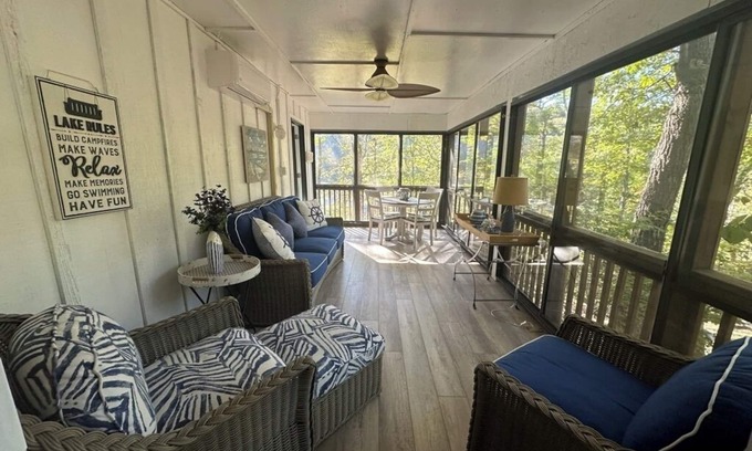 Bronston Condo | Woodson Bend 108-4. Fully Updated First Floor Lake View Condo.