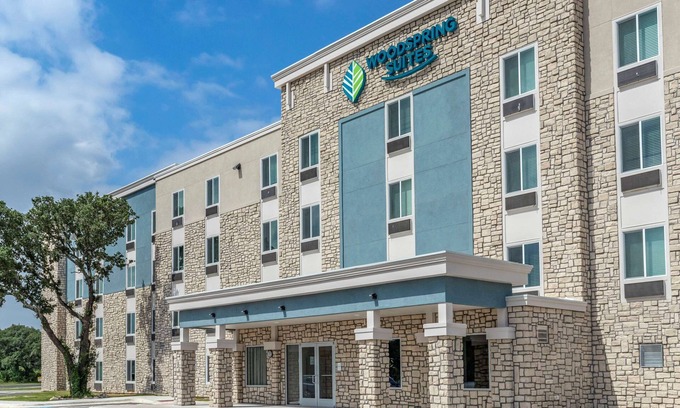 Georgetown Apartment | WoodSpring Suites Austin Georgetown