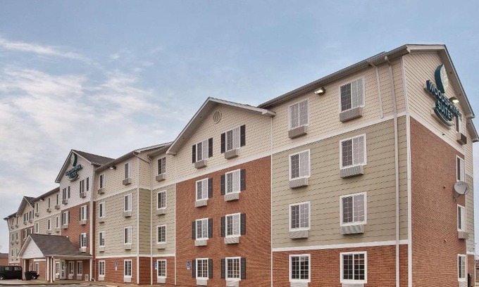 Groveport Hotel | WoodSpring Suites Columbus Southeast