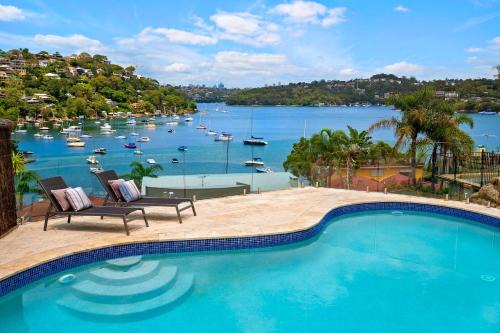 Seaforth House | World Class Villa Manly Beach HarbourView Sauna Private Beach