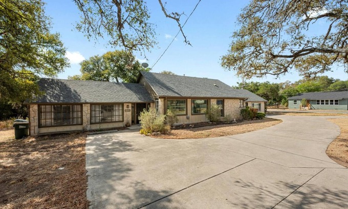 Heritage House | Would World Retreat