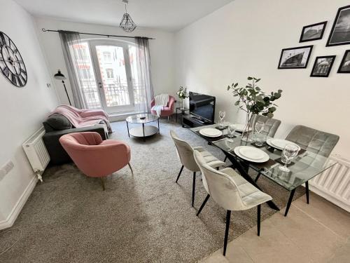 Cathedral Quarter Apartment | Writer's Square Apartments