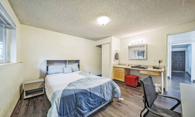 Pullman Apartment | WSU HomeBase - Where Comfort Meets Convenience 3 Minutes from Pullman Airport