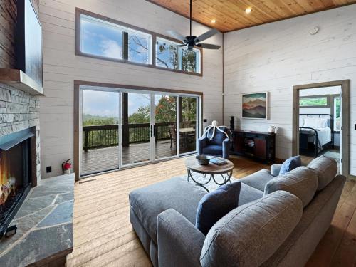 Morganton House | Wunder Bear Cabin