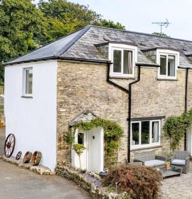 Lanreath House | Wykeham Coach House
