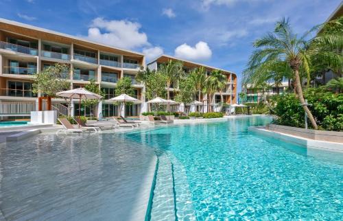 Nai Harn Hotel | Wyndham Grand Nai Harn Beach Phuket