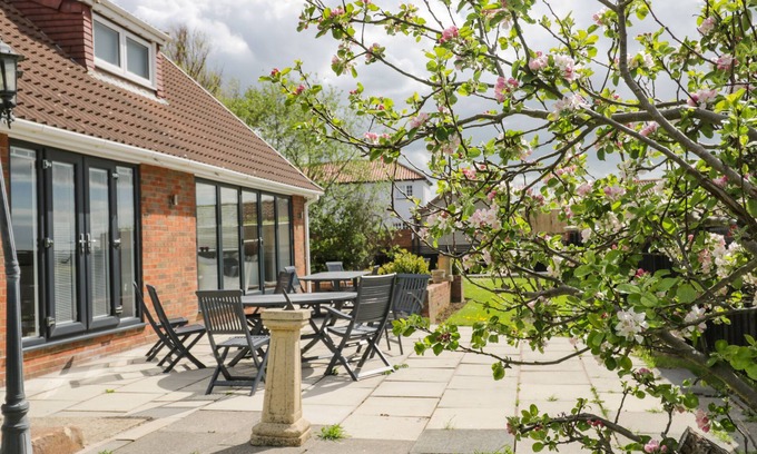 Scarborough Cottage | WYVILL HOUSE, family friendly, luxury holiday cottage in Cayton