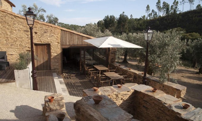 Almaceda House | Xisto Sentido