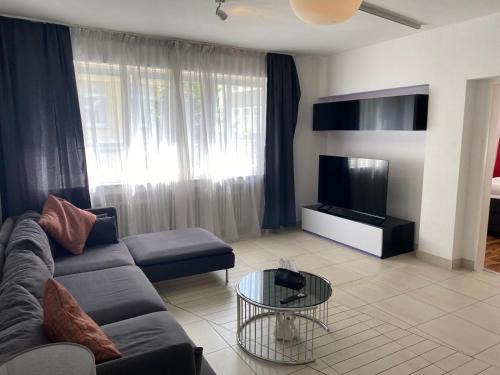 Altstadt-Nord Apartment | XXL-Cologne Cathedral Apartment
